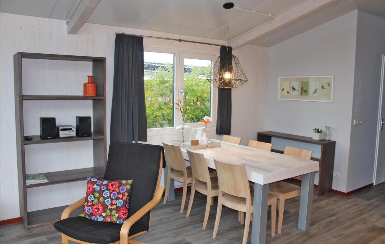 2 Bedroom Awesome Home In Sint-Annaland Exterior foto